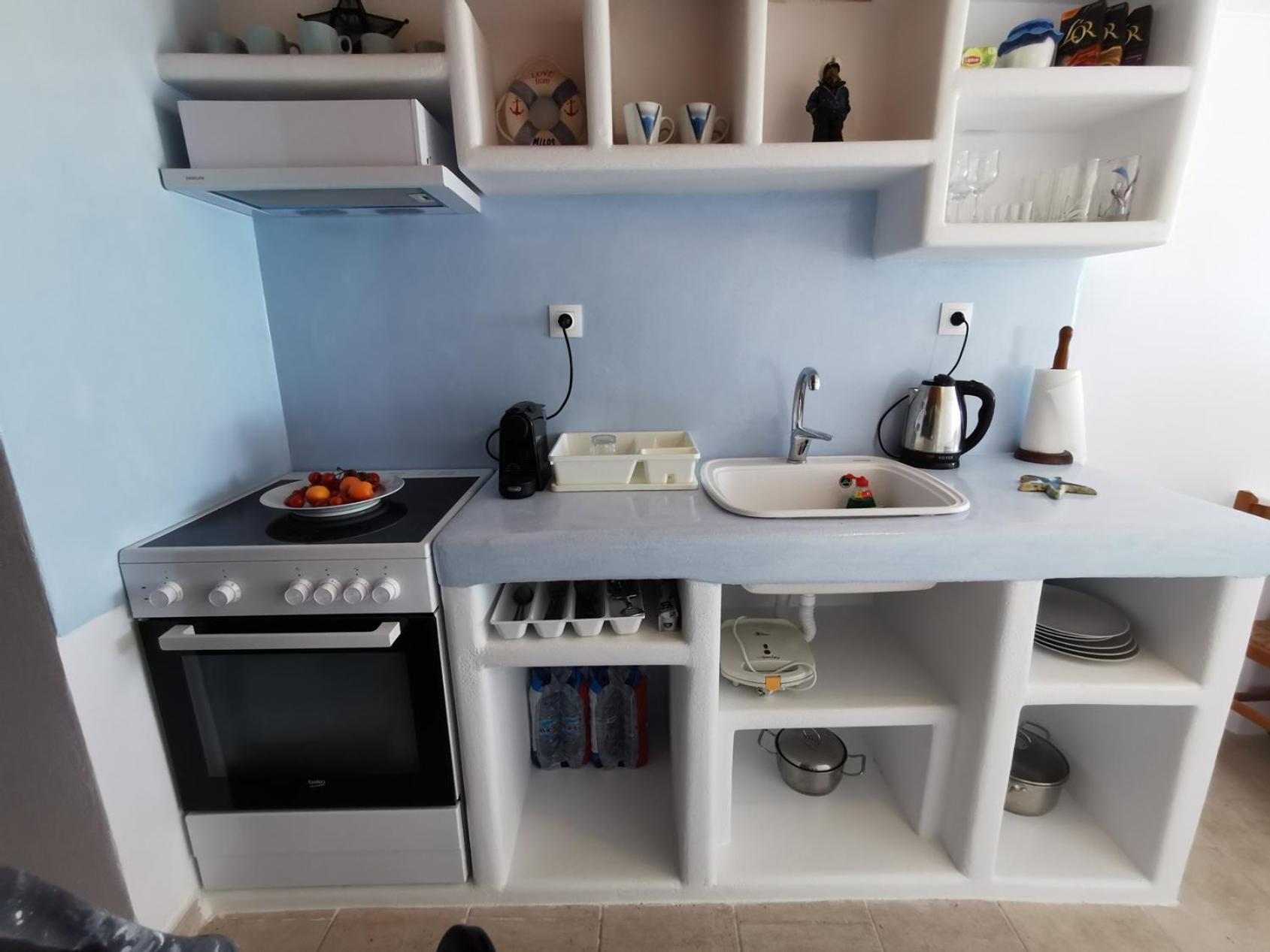 Blue Mare Apartments On The Beach Firopotamos Room photo